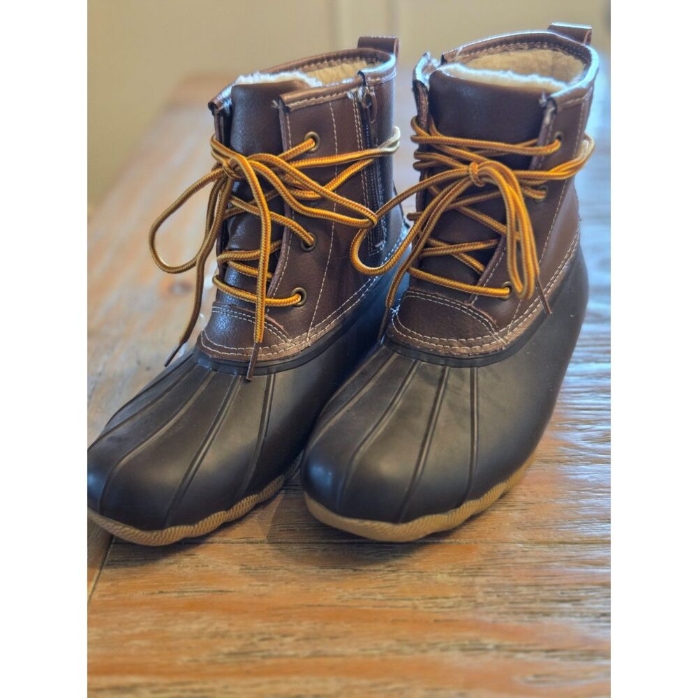 Serra duck rain boots, brown rubber and faux leather, size 7 thinsulate